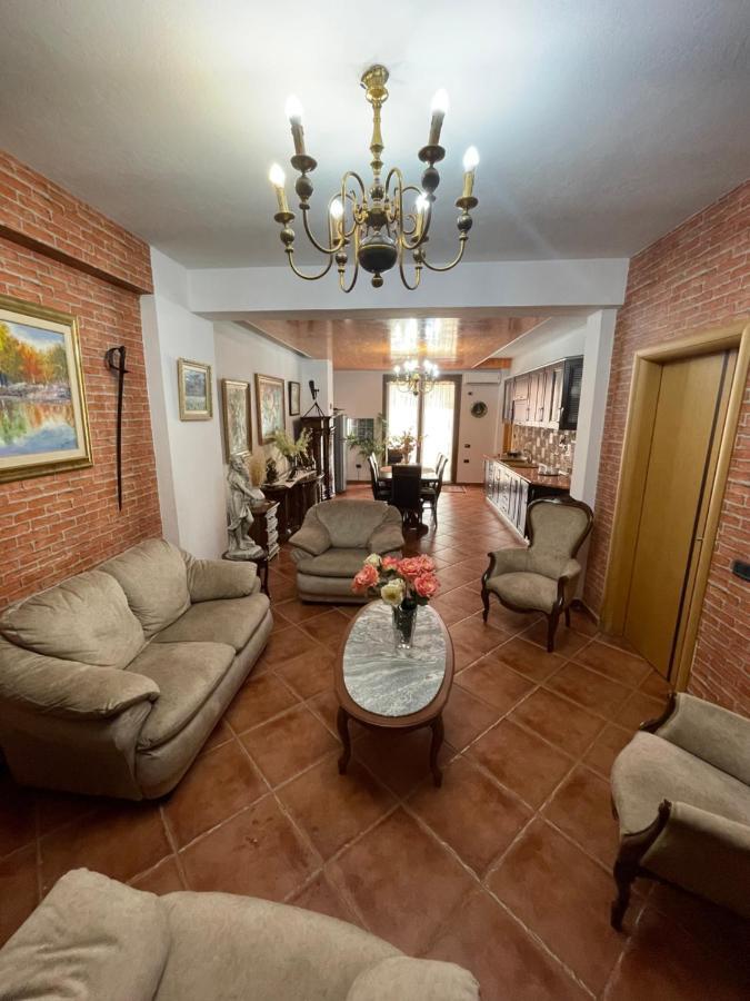 Venus - Cozy Apt With Terrace Vlorë Exterior foto